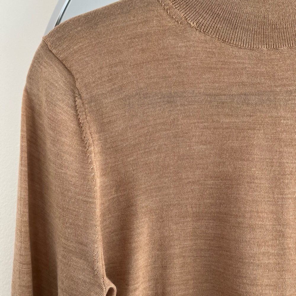 Hugo Boss Virgin Wool Top Size XS - Picture 7 of 16